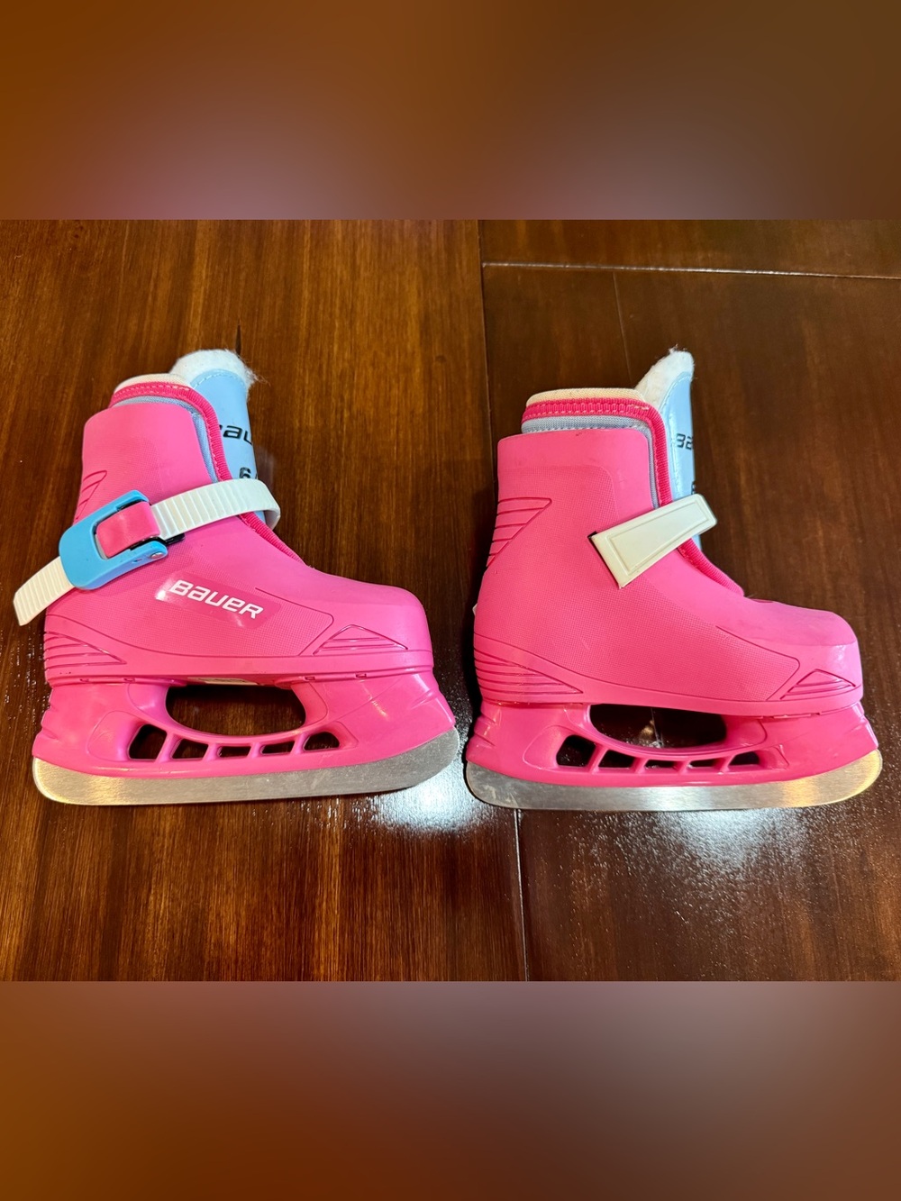 Bauer Lil’ Angel Pink Youth Ice Skates Size Y06/07